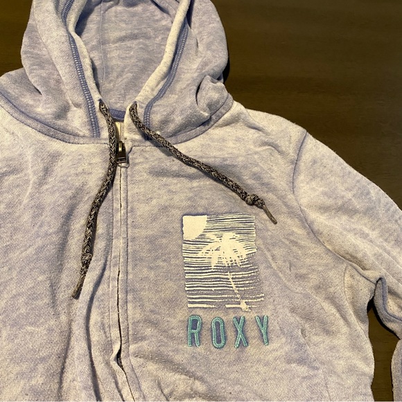 Roxy distressed blue sweater size medium - Picture 2 of 4